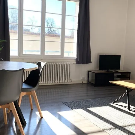 아파트 4 Couchages Proche Centre Ville