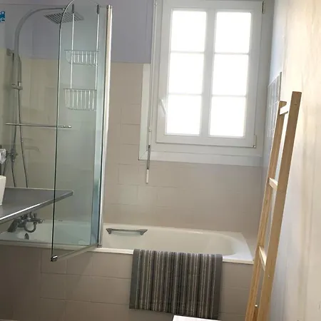 Apartament 4 Couchages Proche Centre Ville Reims